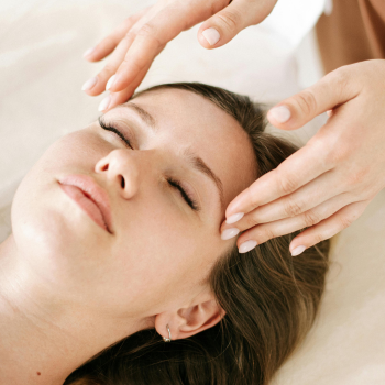 AROMATHERAPY MASSAGE